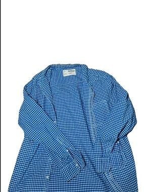 Urban Pipeline Men's XL
Blue and White Gingham Plaid Long Sleeve Button
